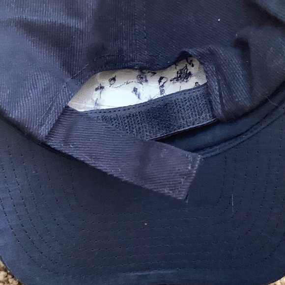 MGM Grand Hats, Velcro back. - Picture 6 of 6